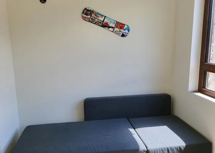 Big Appartement - 9 Guests - Air Conditionning And Courtyard